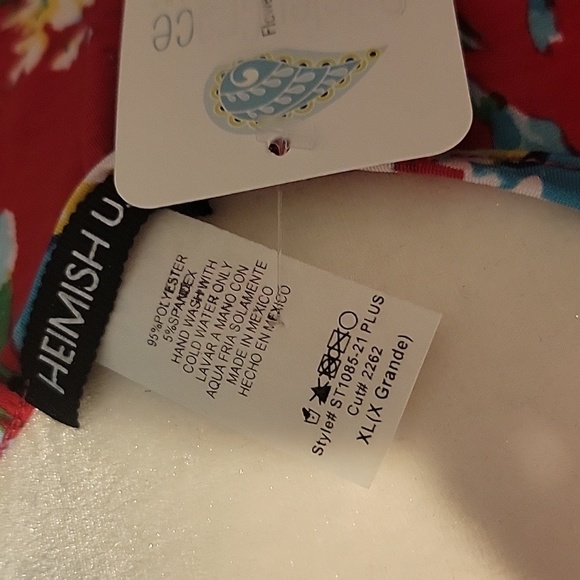 Flowers in the Sun Tank XL - Picture 3 of 3